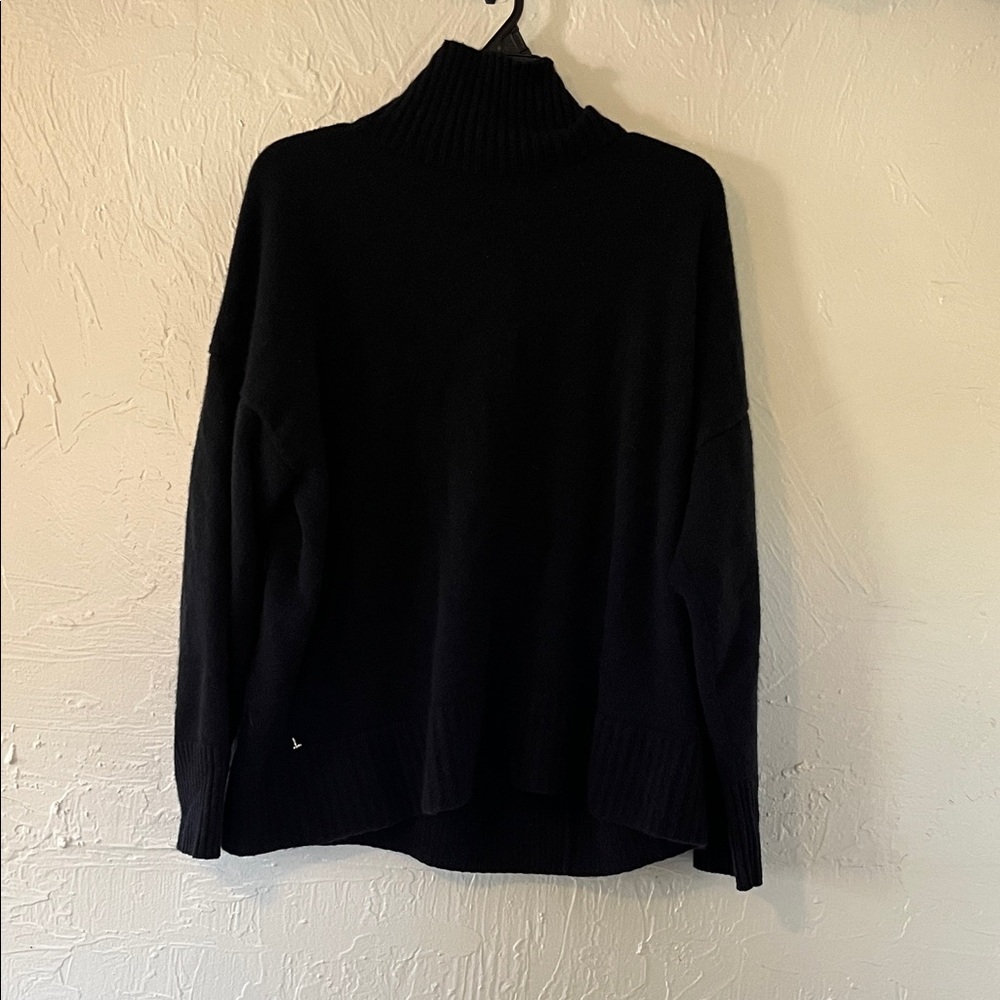 Lafayette 148 New York Black Ribbed Turtleneck Sweater